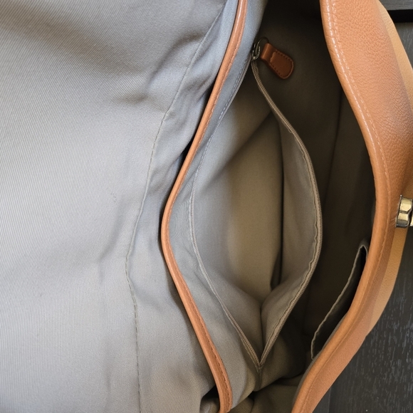 Coach Leather Peach Shoulder Bag F15170 - Picture 9 of 10